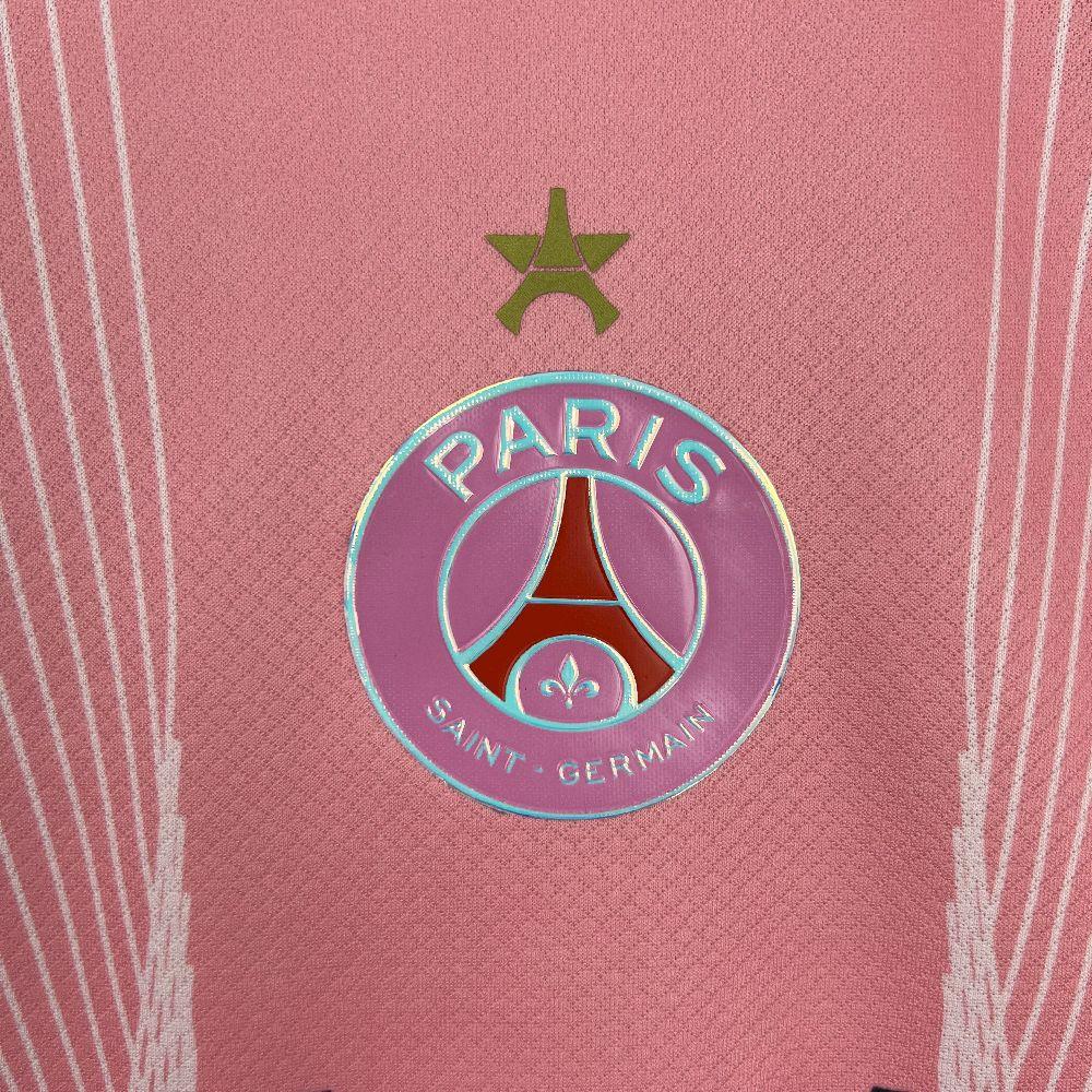 Maillot Paris Rose concept 2025