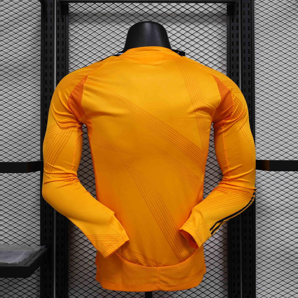 Maillot 24-25 Real Madrid Manche Longue