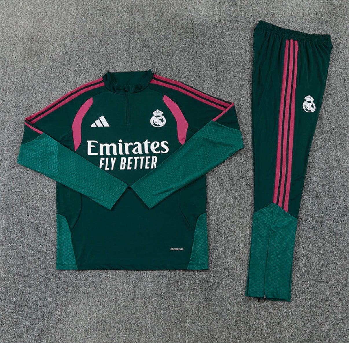 Ensemble Real Madrid Manches Longues vert - à plat