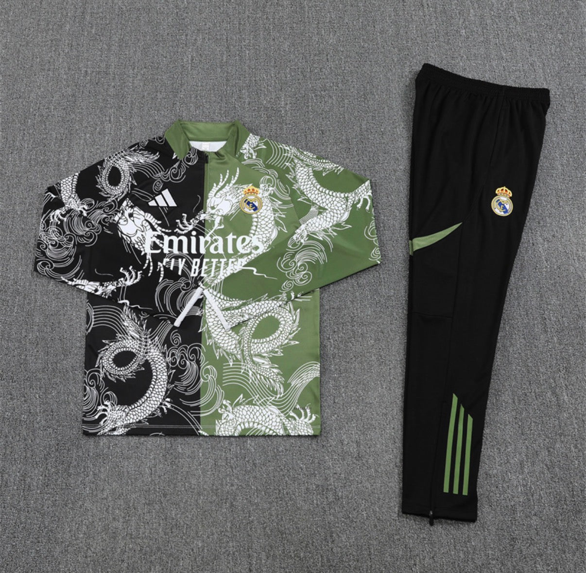 Ensemble Real Madrid Dragon Manches Longues - à plat
