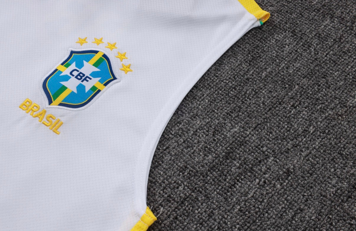 Ensemble Débardeur Short Brésil détail badge