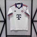 Bayern Munich maillot foot extérieur 2026 2027
