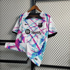 Maillot FC Barcelone saison 2023-2024 édition d'entrainement