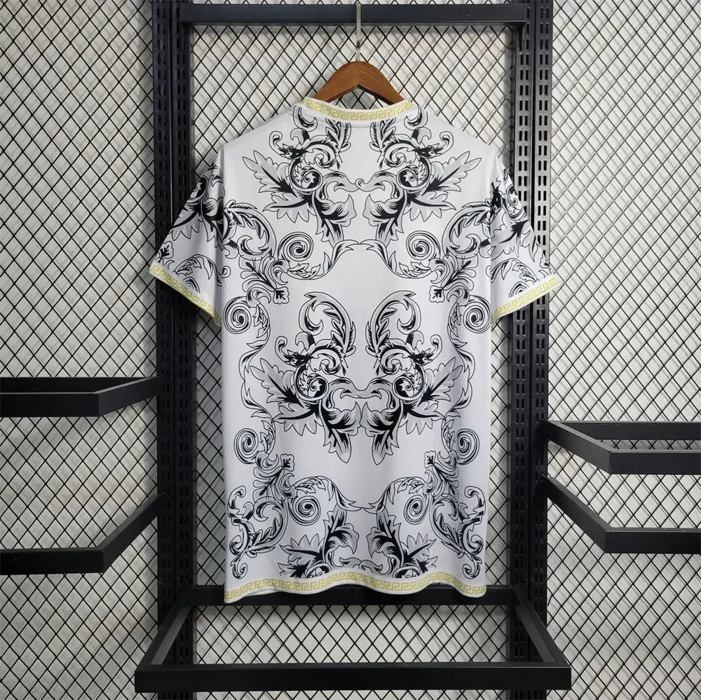 Italie maillot foot concept Versace blanc 2025 2026